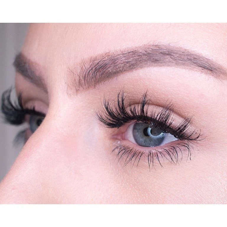 DUFFBeauty Bambi Faux Mink Collection 4 DUFFBeauty Bambi Faux Mink Collection - Billede 4