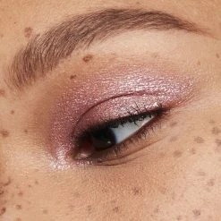 MAC Dazzleshadow Liquid, Love Yourself -MAC Butik mac dazzleshadow liquid love yourself 3